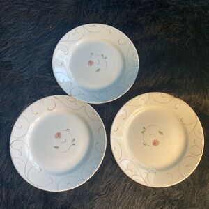 4 Corelle 8.5” Enchanted Salad Plates